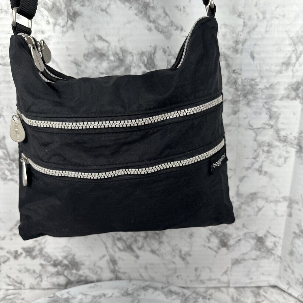 Baggallini Womens Crossbody Bag Purse Lightweight Black Nylon Double Zip Pockets - Picture 2 of 11